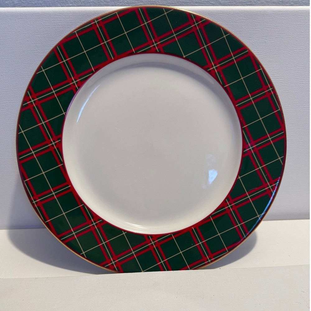 Royal Doulton Tartan 8" Bread Plate TC1170 English Porcelain Green Red Plaid1986